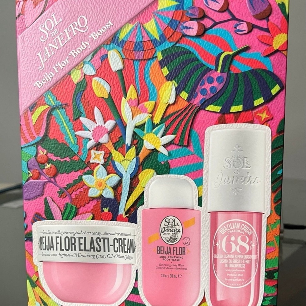 FINAL Price Drop! Sol de Janeiro Beija Flor Gift Set